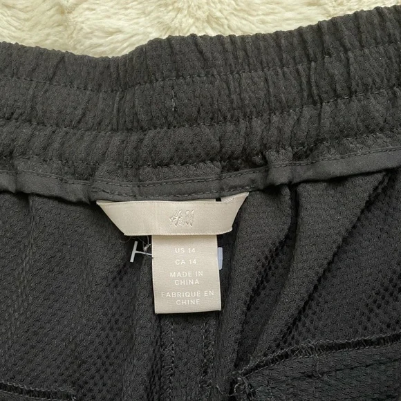 BNWOT Textured Black Drawstring Slacks - Picture 3 of 6